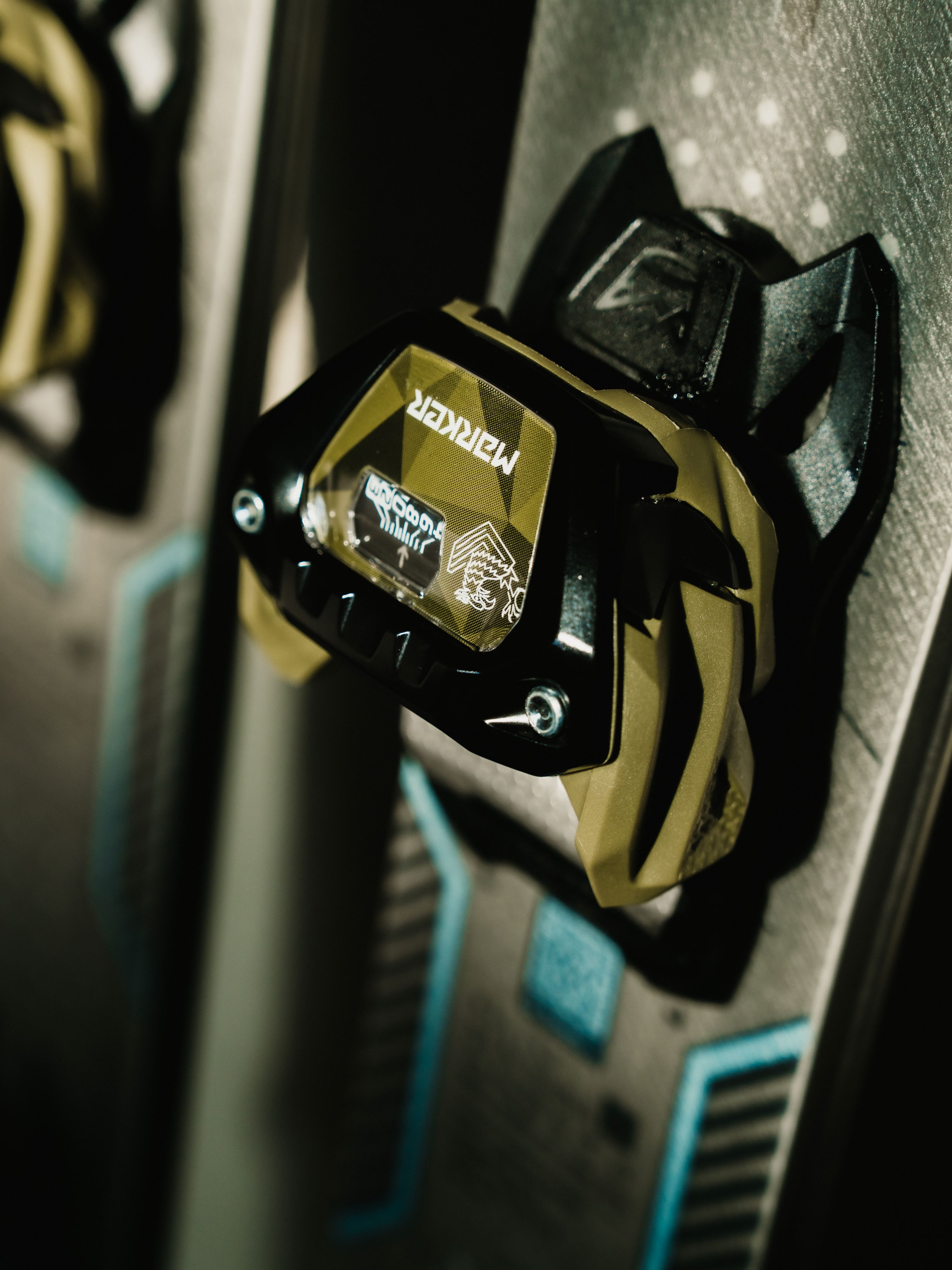 Marker erhältlich bei Alber Sport